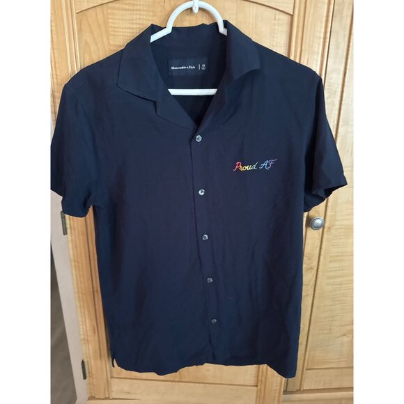 Abercrombie & Fitch XS Navy Pride Shirt With Rainbow "Proud AF" Embroidery & Bac - Picture 1 of 4